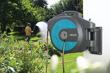 automatischer Wasserschlauchaufroller von Gardena